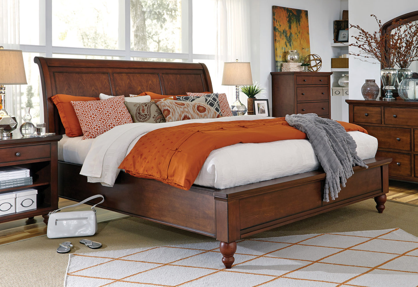 Queen Sleigh Bed