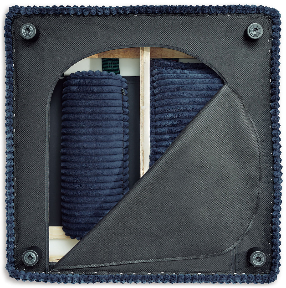 Bales - 7 Piece Sectional