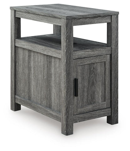 Fendenmore - Chair Side End Table