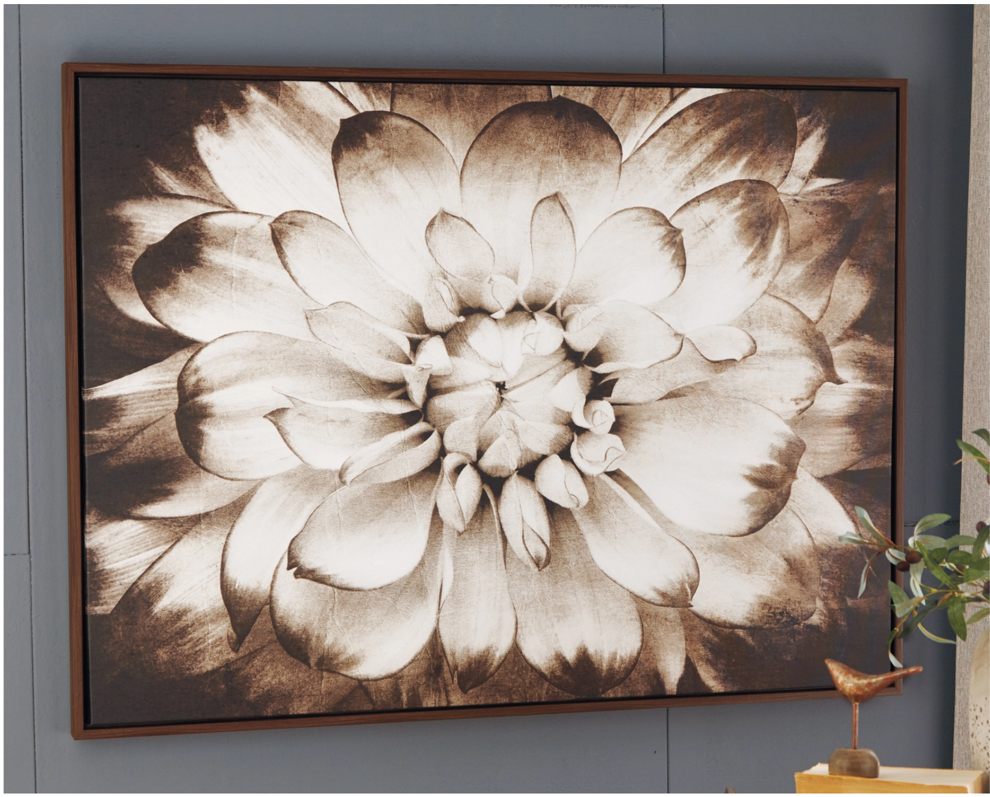 Phiala Wall Art