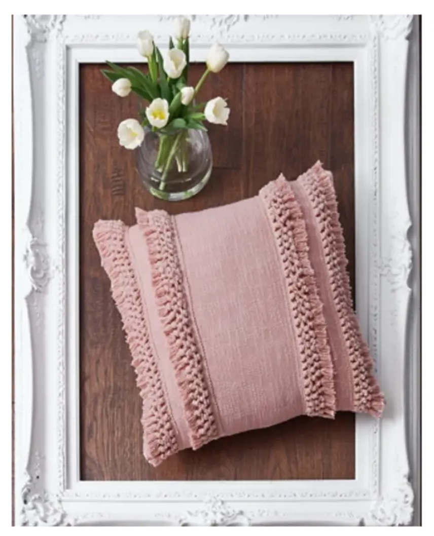 Janah Pillow