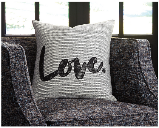 Mattia Pillow