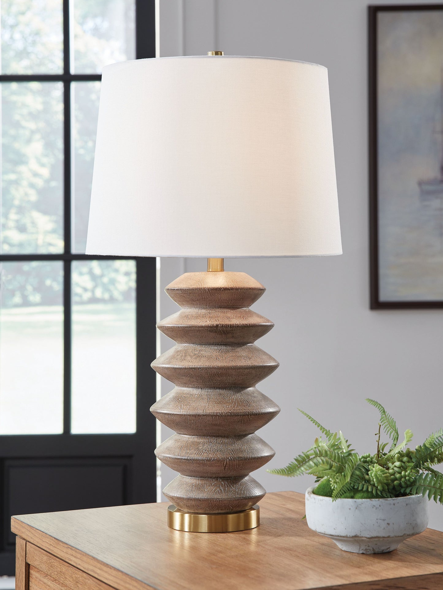 Jyllyard - Poly Table Lamp - Brown / Gold Finish