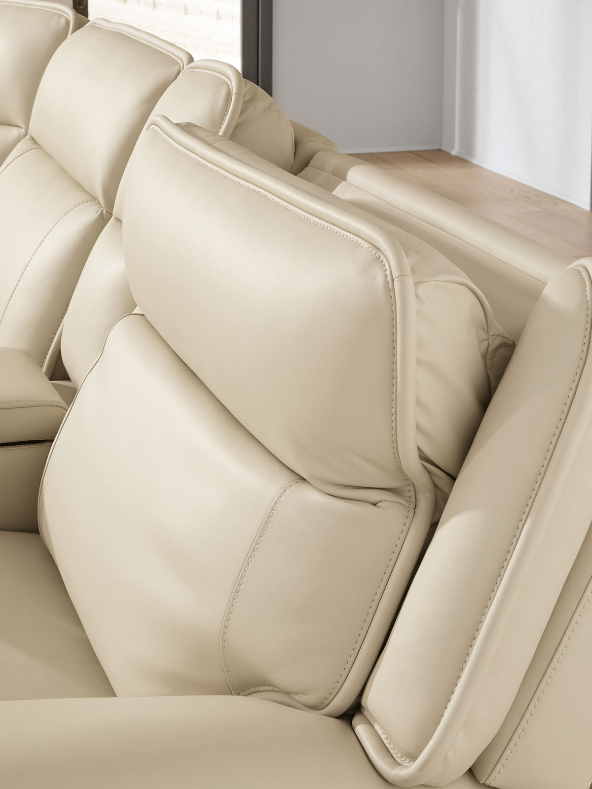 Double Deal - 5 Piece Reclining Sectional