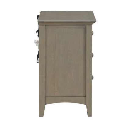 McKenzie - 3-Drawer Nightstand - Fieldstone
