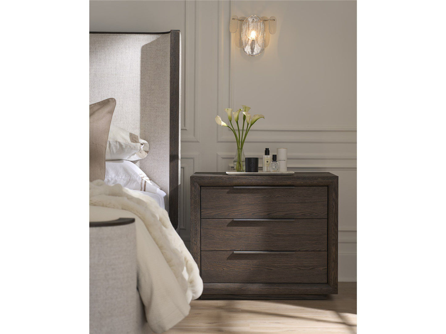 Modern - Wood Bed