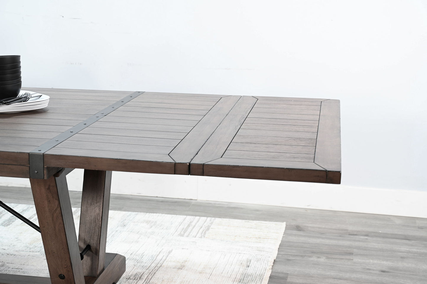 Doe Valley - Yellowstone Extension Table With Folding Leaves - Buckskin