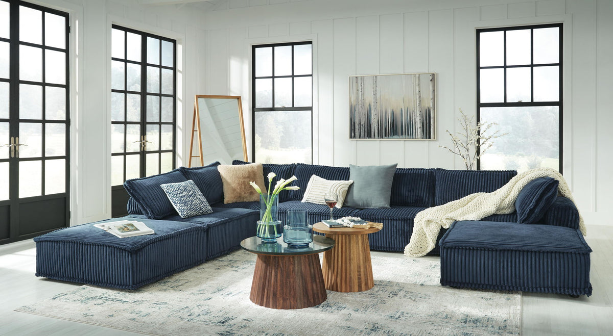Bales - 7 Piece Sectional
